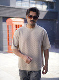 بافت پارچه ویسکوز پنبه طرح زاستایل با تیشرت اورسایز و باکسی مردانه رنگ نسکافه ای درجه یک" یگزال در پولوشرت یقه گرد مردانه رنگ نسکافه ای"